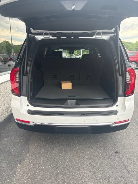 2026 GMC Yukon XL Elevation - Photo 14