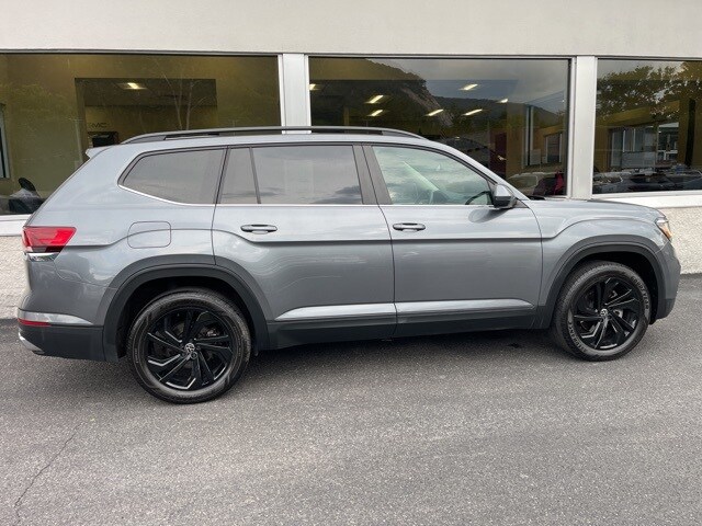 2022 Volkswagen Atlas V6 SE Technology photo 4