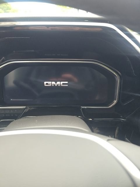 2026 GMC Sierra 1500 SLT - Photo 18