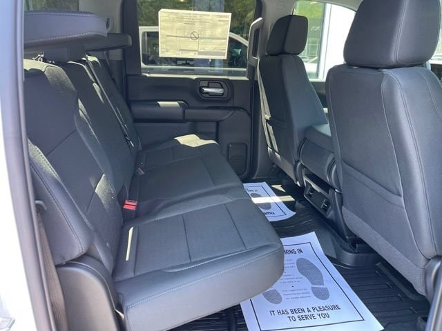 2026 GMC Sierra 2500HD Pro - Photo 10