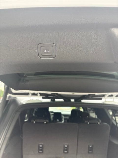 2026 GMC Yukon XL Elevation - Photo 17