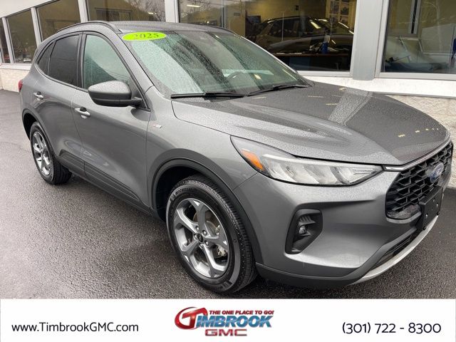 2025 Ford Escape ST-Line Select