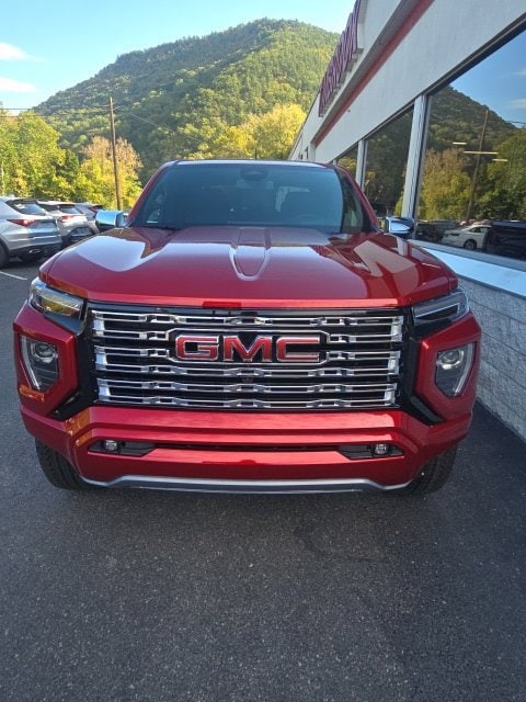 2026 GMC Canyon Denali - Photo 2