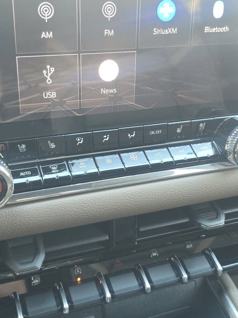 2026 GMC Canyon Denali - Photo 19