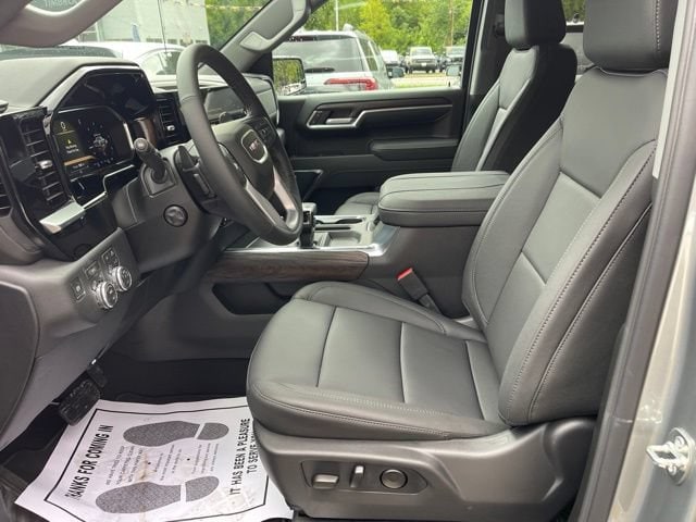 2026 GMC Sierra 1500 SLT - Photo 16