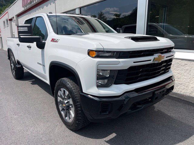 Used 2024 Chevrolet Silverado 2500HD Custom Truck