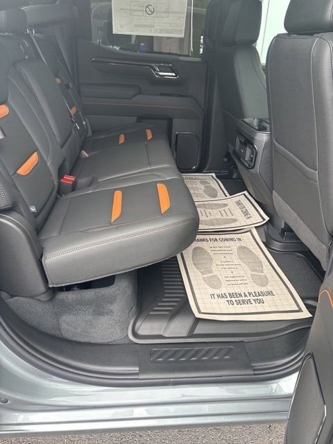 2026 GMC Sierra 1500 AT4 - Photo 8
