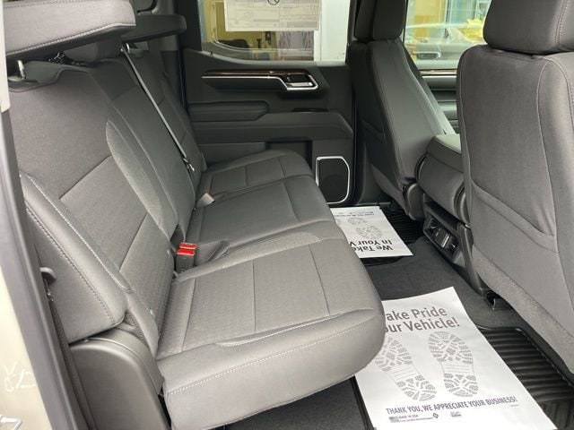 2026 GMC Sierra 1500 SLE - Photo 13