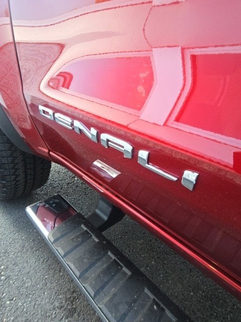 2026 GMC Canyon Denali - Photo 10