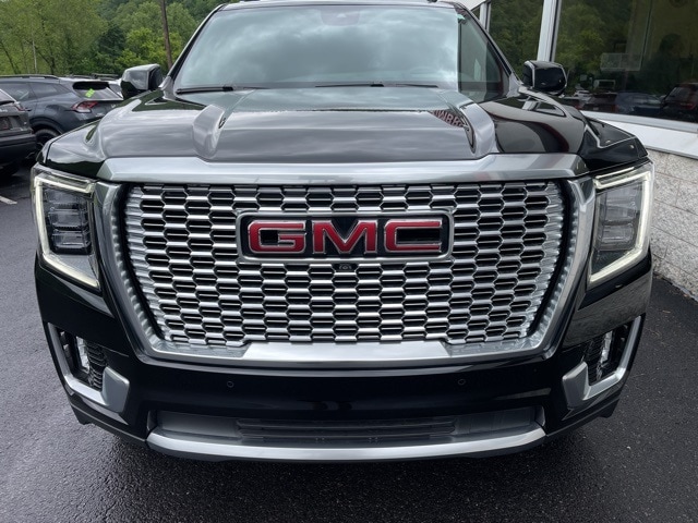 Used 2024 GMC Yukon XL Denali with VIN 1GKS2JKL2RR126888 for sale in Cumberland, MD
