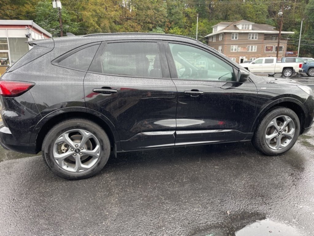 Used 2024 Ford Escape ST-Line SUV