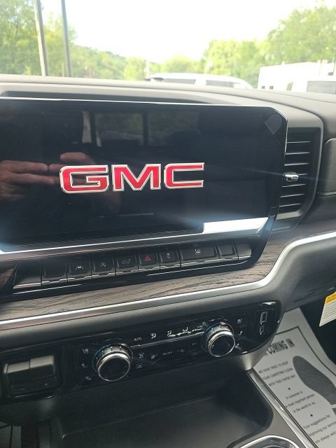 2026 GMC Sierra 1500 SLT - Photo 19