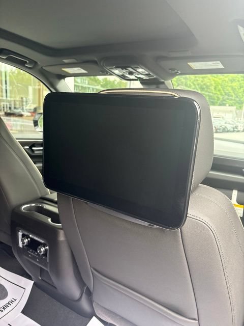 2026 GMC Yukon XL Elevation - Photo 10