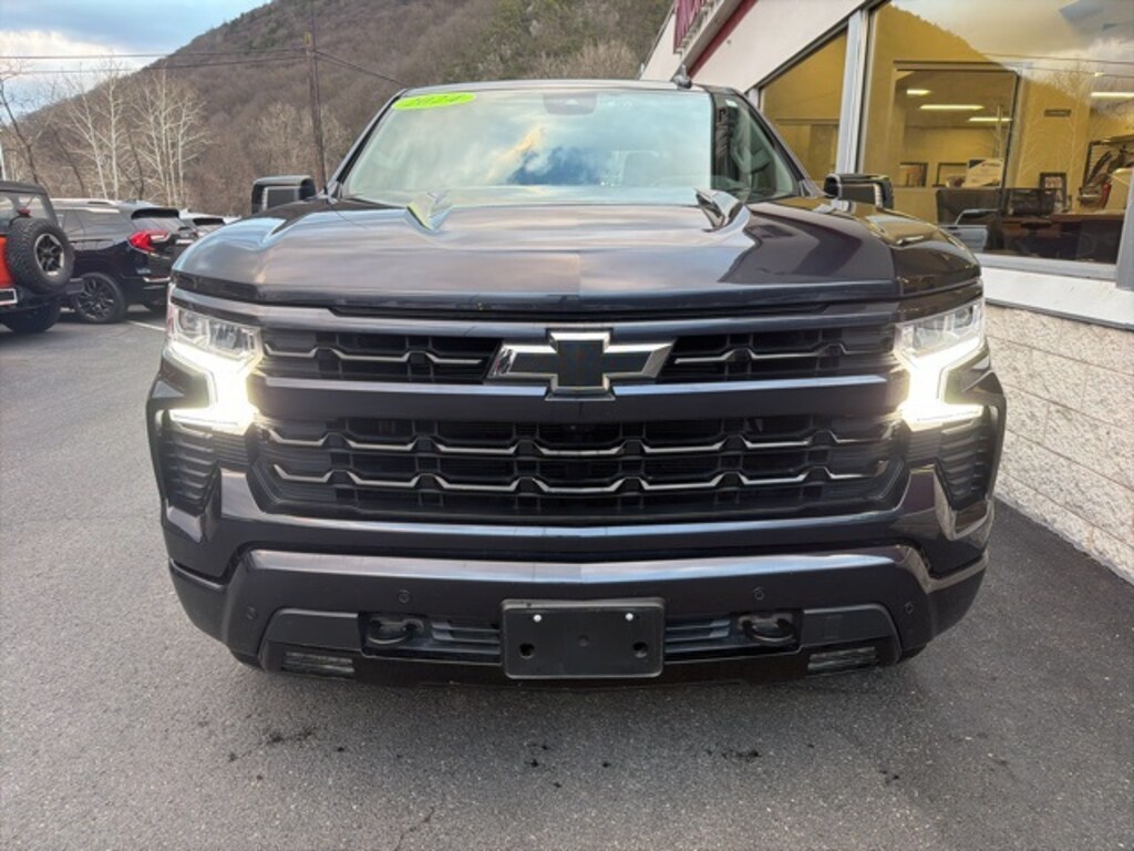 Used 2024 Chevrolet Silverado 1500 RST Truck
