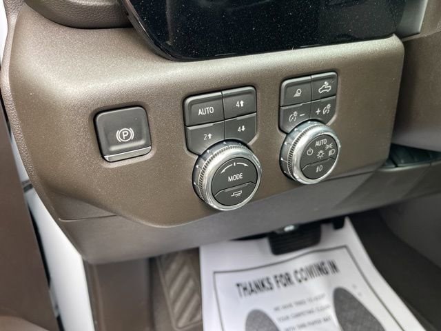 2026 GMC Sierra 1500 SLT - Photo 22