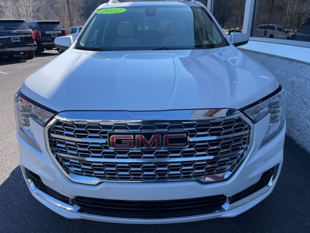Used 2022 GMC Terrain Denali SUV