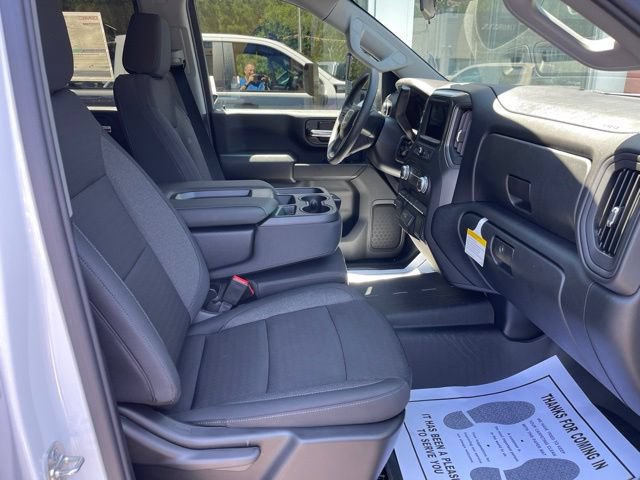 2026 GMC Sierra 2500HD Pro - Photo 8