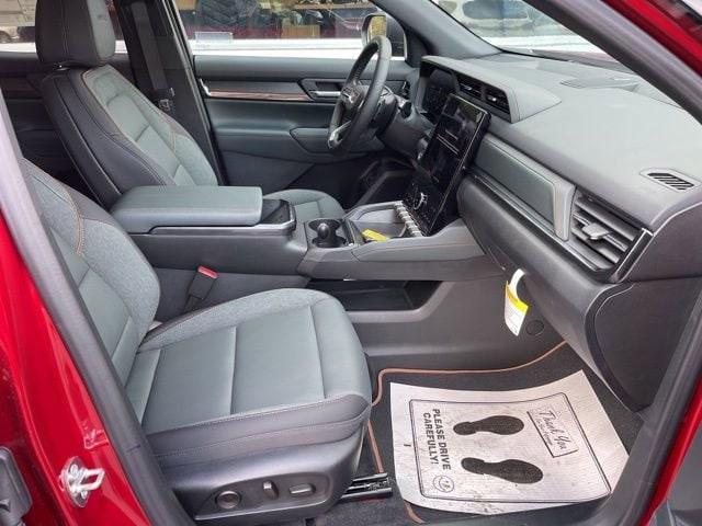 2026 GMC Terrain AT4 - Photo 8