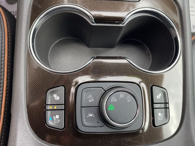 2023 GMC Acadia AT4 - Photo 24