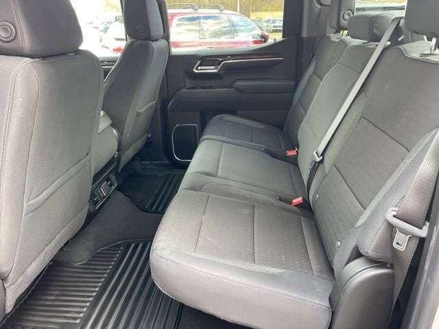 2026 GMC Sierra 1500 SLE - Photo 18