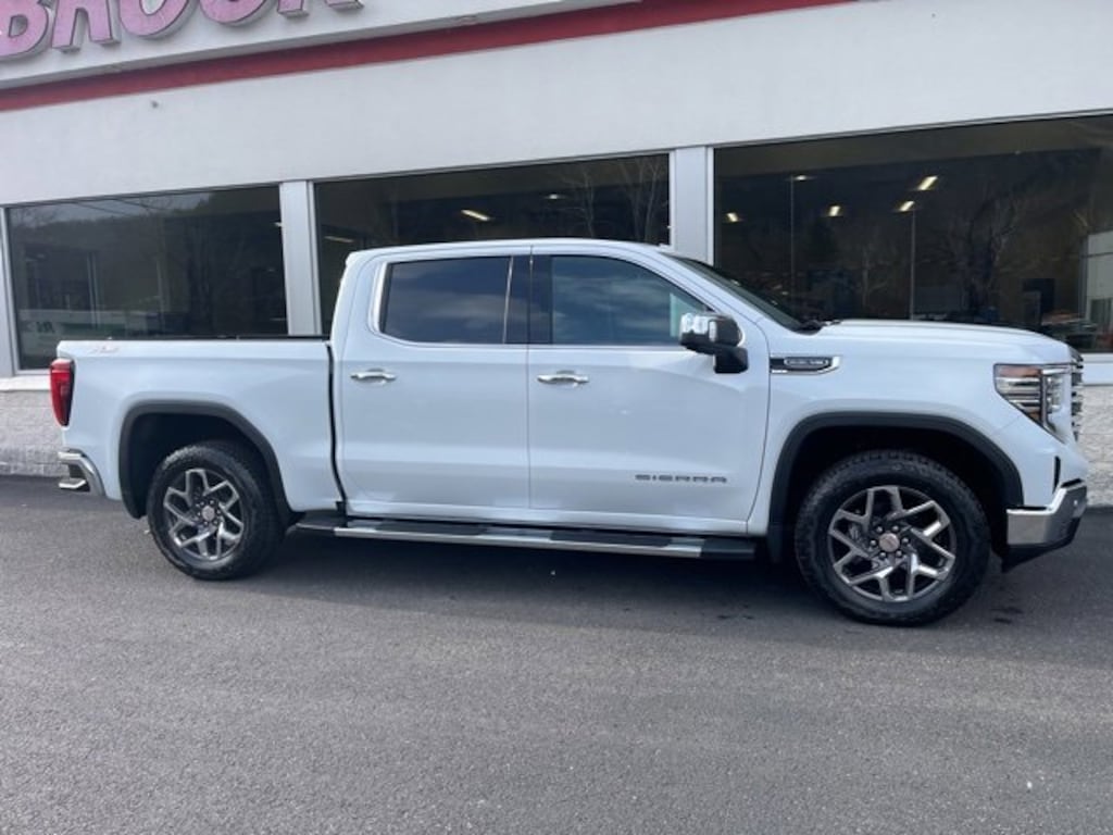 New 2026 GMC Sierra 1500 SLT Truck