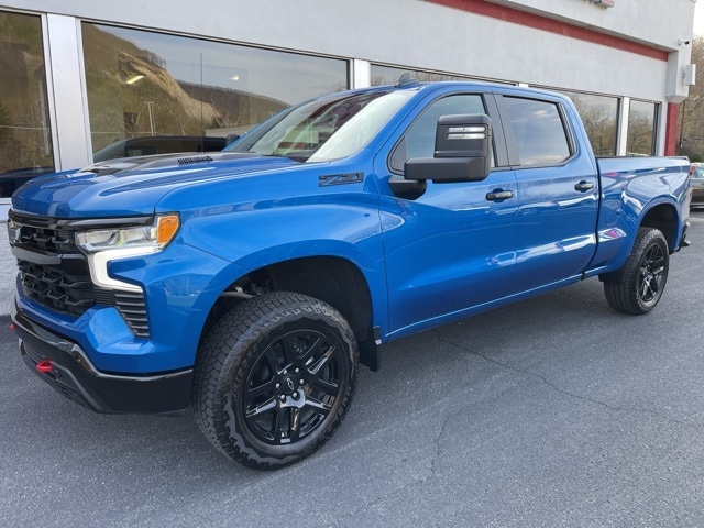 Used 2023 Chevrolet Silverado 1500 LT Trail Boss with VIN 3GCUDFE88PG273149 for sale in Cumberland, MD