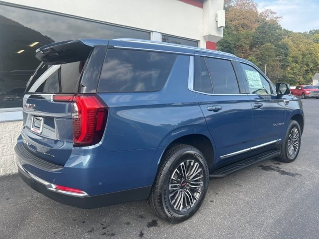 New 2025 GMC Yukon Elevation SUV