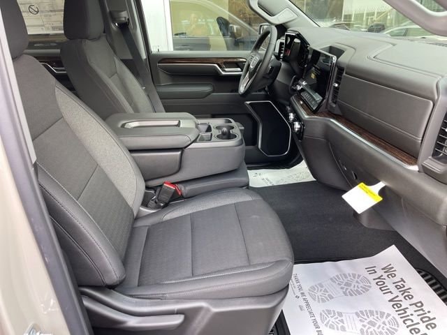 2026 GMC Sierra 1500 SLE - Photo 9