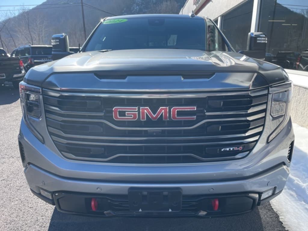 Used 2024 GMC Sierra 1500 AT4 Truck