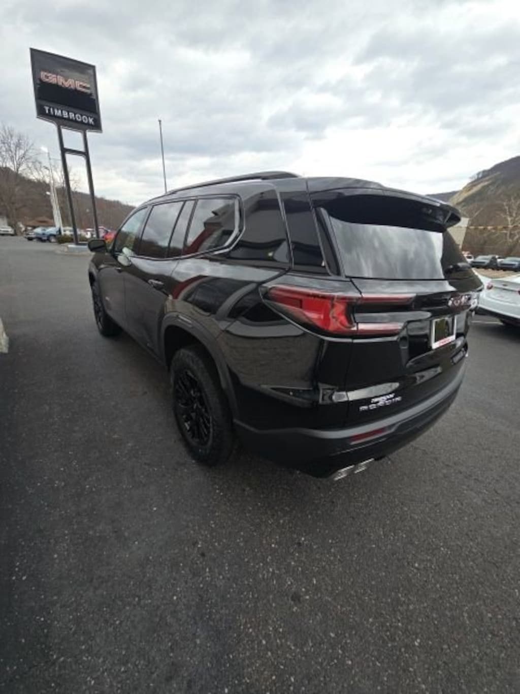 New 2026 GMC Acadia AT4 SUV