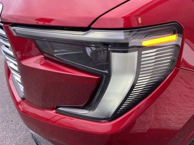 2026 GMC Acadia Denali - Photo 25