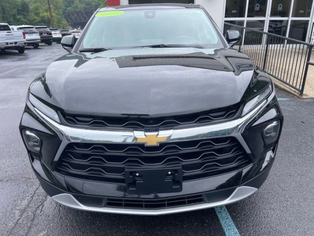 Used 2025 Chevrolet Blazer LT SUV
