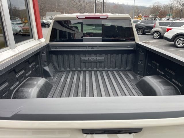 2026 GMC Sierra 1500 SLE - Photo 18