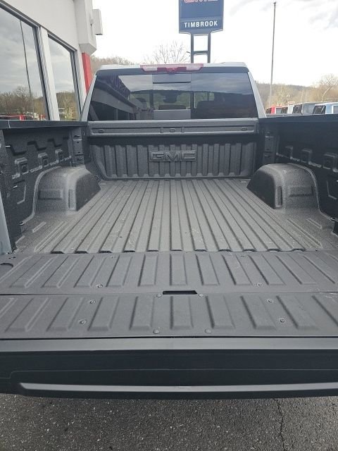 2026 GMC Sierra 1500 AT4 - Photo 9