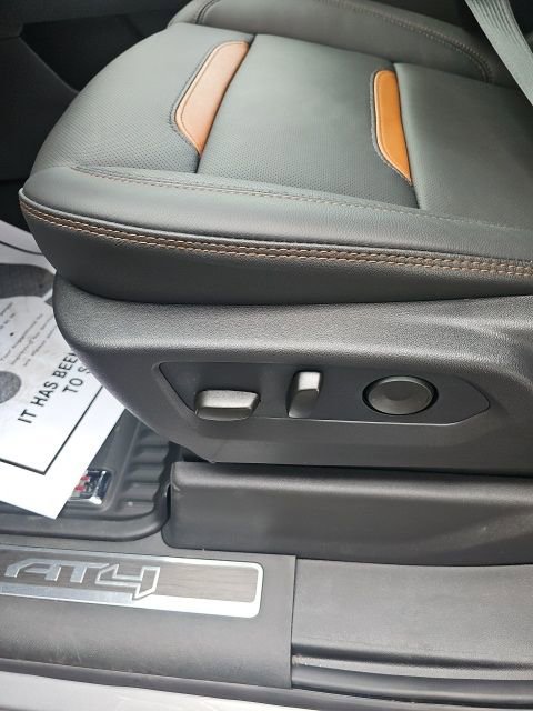 2026 GMC Sierra 1500 AT4 - Photo 14