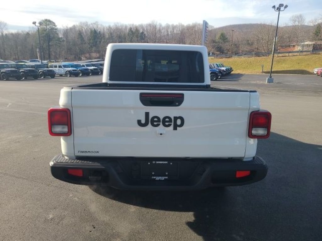 New 2026 Jeep Gladiator SPORT S 4X4 Pickup