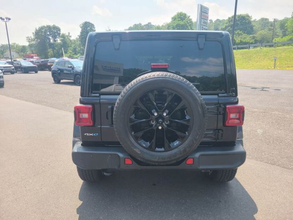 Used 2021 Jeep Wrangler Unlimited Sahara 4xe SUV