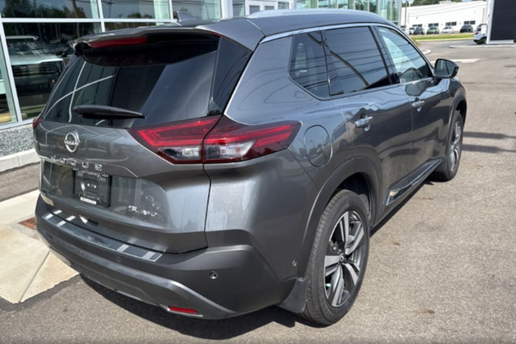 Used 2023 Nissan Rogue SL SUV