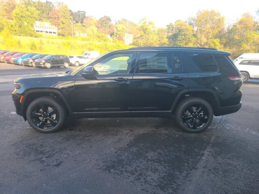 New 2025 Jeep Grand Cherokee L LIMITED 4X4 Sport Utility