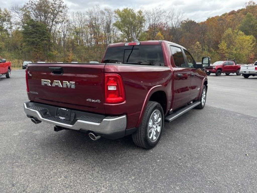 New 2026 Ram 1500 BIG HORN CREW CAB 4X4 5'7 BOX Pickup