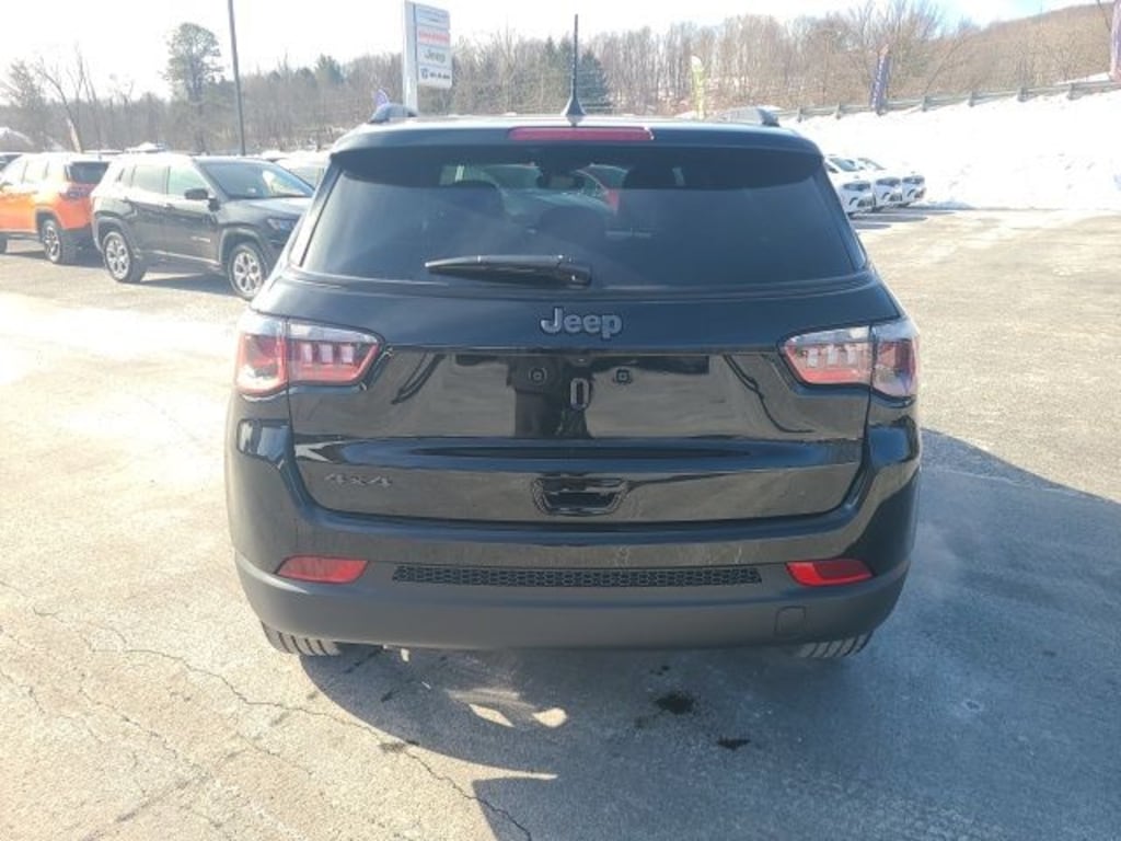 New 2026 Jeep Compass LATITUDE ALTITUDE 4X4 Sport Utility