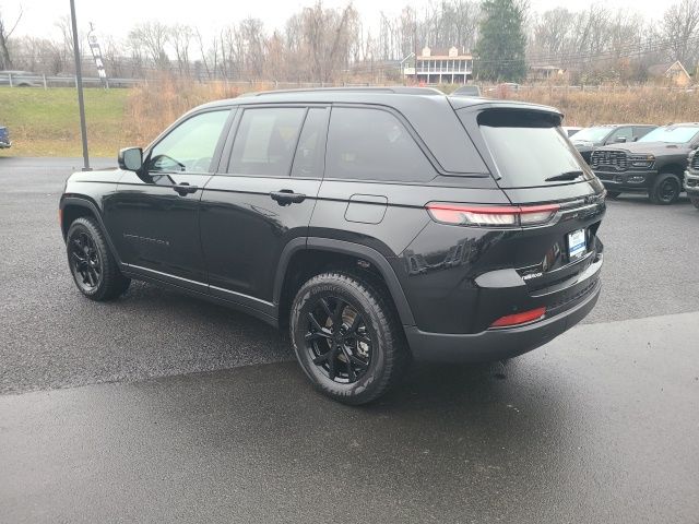 2024 Jeep Grand Cherokee Altitude X photo 3