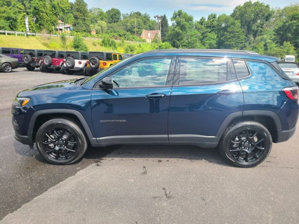 New 2026 Jeep Compass LATITUDE ALTITUDE 4X4 Sport Utility