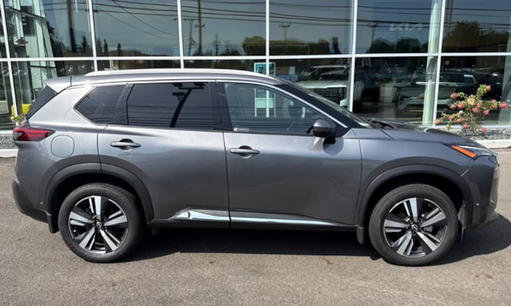 Used 2023 Nissan Rogue SL SUV