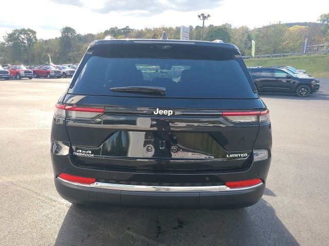 2025 Jeep Grand Cherokee Limited photo 4