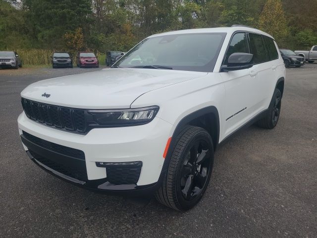 2025 Jeep Grand Cherokee Sport Utility 