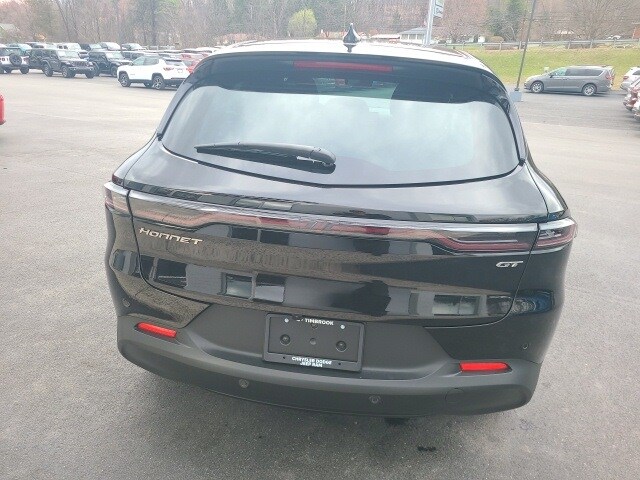 2025 Dodge Hornet GT photo 4