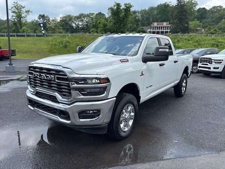 2025 Ram 2500 BIG HORN CREW CAB 4X4 6'4 BOX Pickup