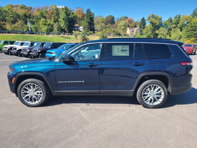 New 2027 Jeep Grand Cherokee L LIMITED 4X4 Sport Utility