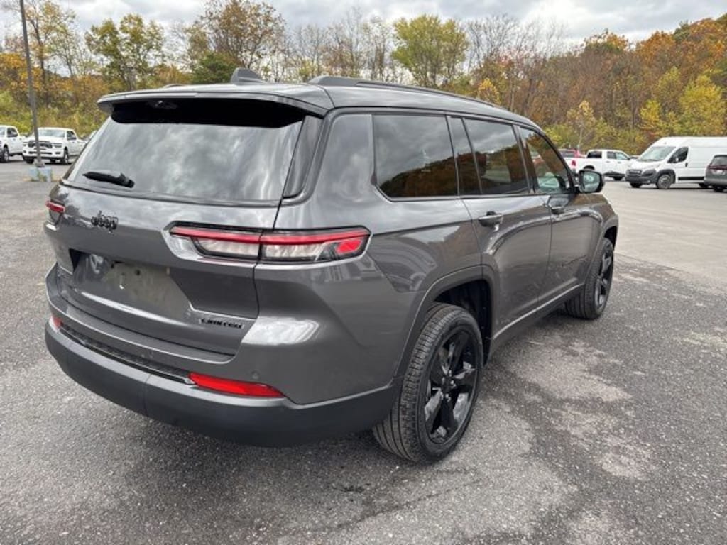 New 2025 Jeep Grand Cherokee L LIMITED 4X4 Sport Utility